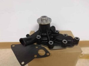 Pompa de apă pentru motoare isuzu c240