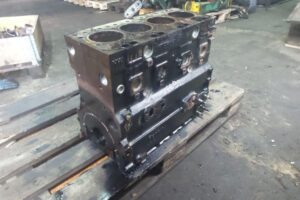 Bloc motor kubota v1505 second hand recondiționat 1 Bloc motor kubota v1505 second hand recondiționat