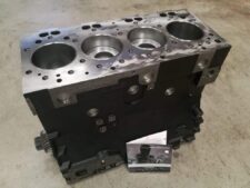 Motor scurt pentru buldoexcavator Caterpillar