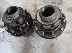 Butuc roată zf ms e3060 second hand – set de 2 bucăți