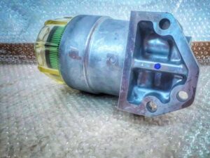 Carcasă filtru combustibil pentru excavator case cx210 1 Carcasă filtru combustibil pentru excavator case cx210