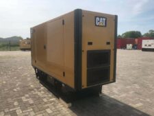 Generator de curent industrial Caterpillar, 165 kVA, motor CAT C7.1, nou, garanție, automatizare, panou de control, rezervor