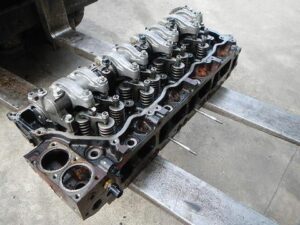 Chiuloasă pentru motor isuzu 4hk1