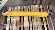 Cilindru Hidraulic pentru Buldoexcavator JCB 3CX