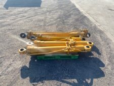 Cilindru Hidraulic Galben pentru Excavator Liebherr R944