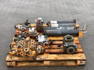 Componente hidraulice pentru utilaje case 921