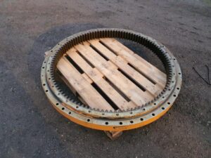 Coroană de rotire pentru excavator case wx210-12 1 Coroană de rotire pentru excavator case wx210-12