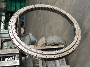Coroană de rotire pentru caterpillar 320 1 Coroană de rotire pentru caterpillar 320