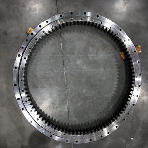 Coroană de rotire pentru excavatoare hitachi modele zx16, zx18, zx25, zx27u, zx30, zx35, zx40, zx50, zx70, zx75, zx80, zx85 1 Coroană de rotire pentru excavatoare hitachi modele zx16, zx18, zx25, zx27u, zx30, zx35, zx40, zx50, zx70, zx75, zx80, zx85