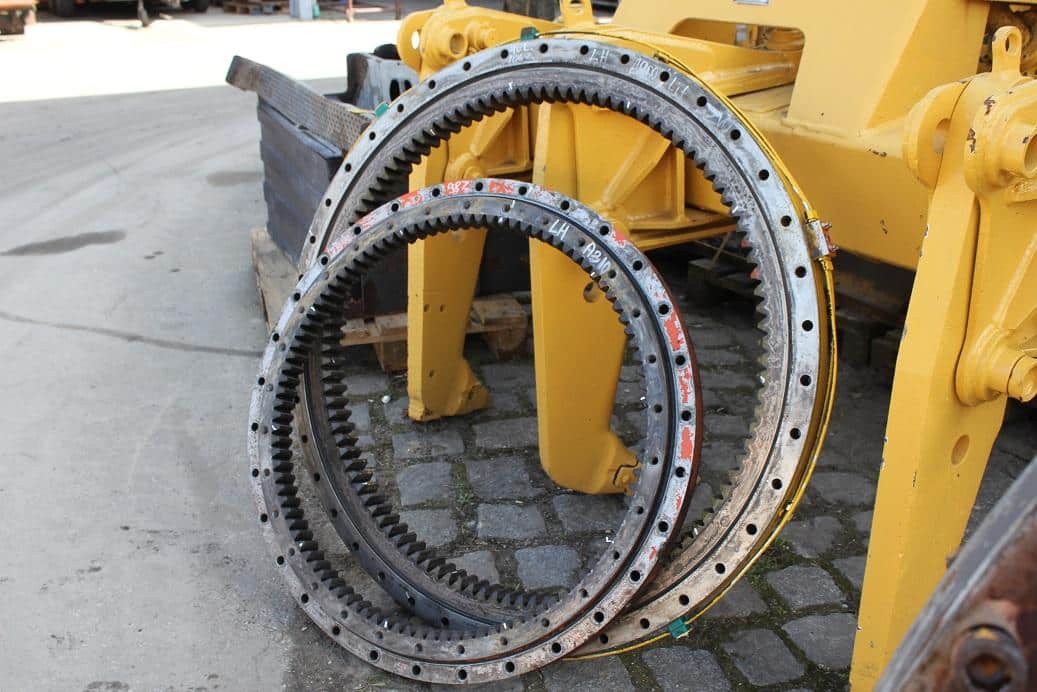 Coroană de Rotire Liebherr A900 Litronic – Utilaj Greu