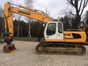 Dezmembrăm excavator liebherr r916