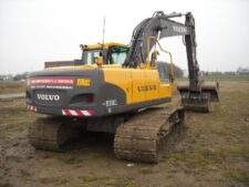 Dezmembrăm Excavator Volvo EC210CL