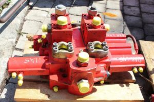 Distribuitor încărcător hidraulic ok-l45 1 Distribuitor încărcător hidraulic ok-l45