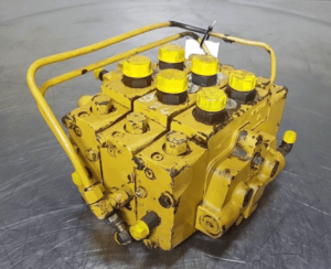 Distribuitor hidraulic caterpillar 924g 1 Distribuitor hidraulic caterpillar 924g