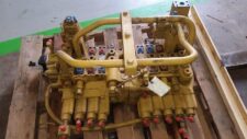 Distribuitor hidraulic pentru excavator Caterpillar 330