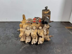 Distribuitor pentru buldozer caterpillar d6h