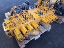 Distribuitor Hidraulic pentru Liebherr R964