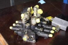Distribuitor hidraulic Ahlmann AL100