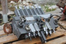 Distribuitor hidraulic pentru Liebherr A934