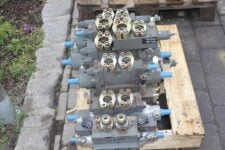 Distribuitor Hidraulic pentru Excavator JCB JS210LC