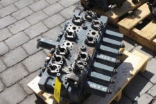 Distribuitor Hidraulic pentru Excavator Liebherr R922 L1 R397