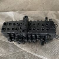 Distribuitor Hidraulic pentru Komatsu PC30-11