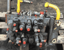 Distribuitor Hidraulic pentru JCB JS130