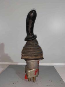 Joystick pentru excavator caterpillar 307 1 Joystick pentru excavator caterpillar 307