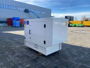 Generator de curent fg wilson p16. 5-6s cu motor perkins 404d-22g, 16 kva