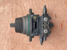 Motor hidraulic pentru reductor de rotire Liebherr