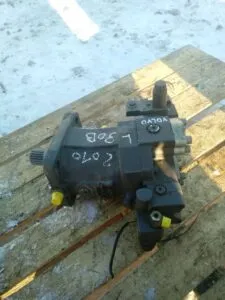 Hidromotor a6vm107da5x pentru volvo l30