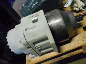 Motor hidraulic pentru utilaj caterpillar - cod 112743 1 Motor hidraulic pentru utilaj caterpillar – cod 112743