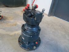 Reductor de rotire pentru excavator Hyundai Robex 55-3
