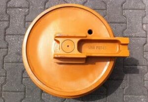 Roată de ghidaj idler pentru kobelco sk025, sk27, sk030, sk031, sk032, sk035, sk42, sk045 1 Roată de ghidaj idler pentru kobelco sk025, sk27, sk030, sk031, sk032, sk035, sk42, sk045