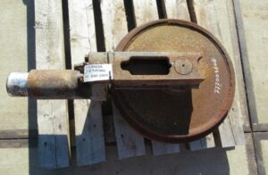 Idler second hand pentru liebherr r914 1 Idler second hand pentru liebherr r914
