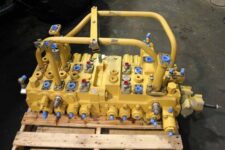 Distribuitor hidraulic pentru miniexcavator Komatsu PC27