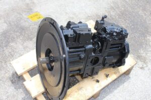 Pompa hidraulică kawasaki k5v80 pentru excavator jcb js 175w 1 Pompa hidraulică kawasaki k5v80 pentru excavator jcb js 175w