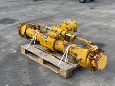 Axa completa pentru Komatsu PW95