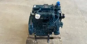 Motor pentru bobcat 328