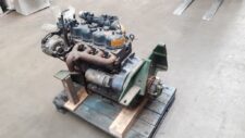 Motor pentru Buldoexcavator Kubota V1902