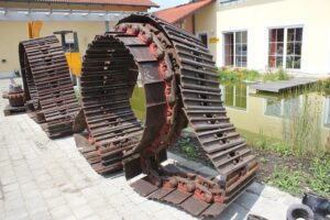 Lanț șenilă excavator volvo ec240 51 gatied 195 mm 1 Lanț șenilă excavator volvo ec240 51 gatied 195 mm