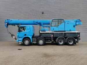 Piese de schimb pentru macara liebherr ltf 1045-4. 1 montată pe scania p380
