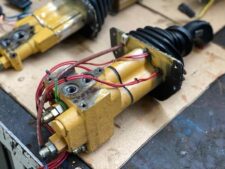 Manetă încărcător frontal pentru utilaje Case 921C
