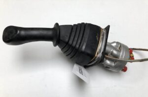 Joystick pentru control utilaj caterpillar 312b 1 Joystick pentru control utilaj caterpillar 312b