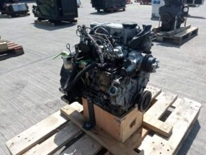 Motor diesel mitsubishi s3l2 1. 5l pe palet de lemn