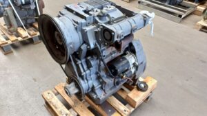 Motor deutz f2l1011f recondiționat pe paletă