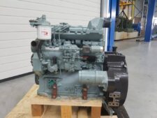 Motor Diesel Cummins 4B 3.3G1