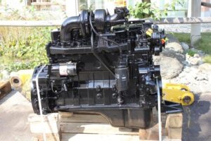 Motor pentru încărcător frontal case 621