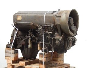 Motor deutz bf6l513r - utilizat, montat pe suport de lemn 1 Motor deutz bf6l513r – utilizat, montat pe suport de lemn