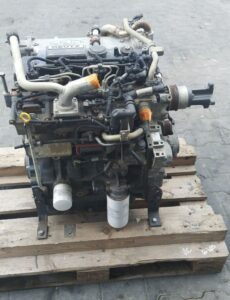 Motor deutz cu 4 pistoane